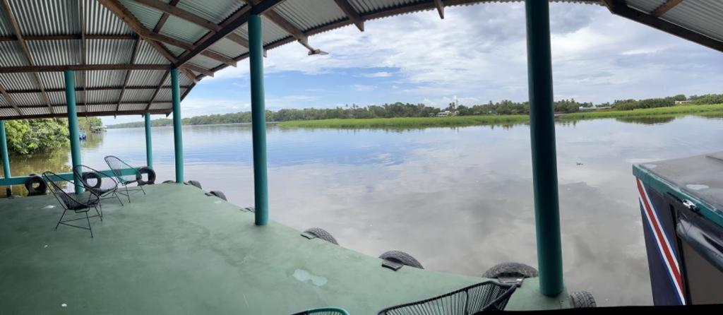 The Secret Eco Lodge Tortuguero Exterior photo